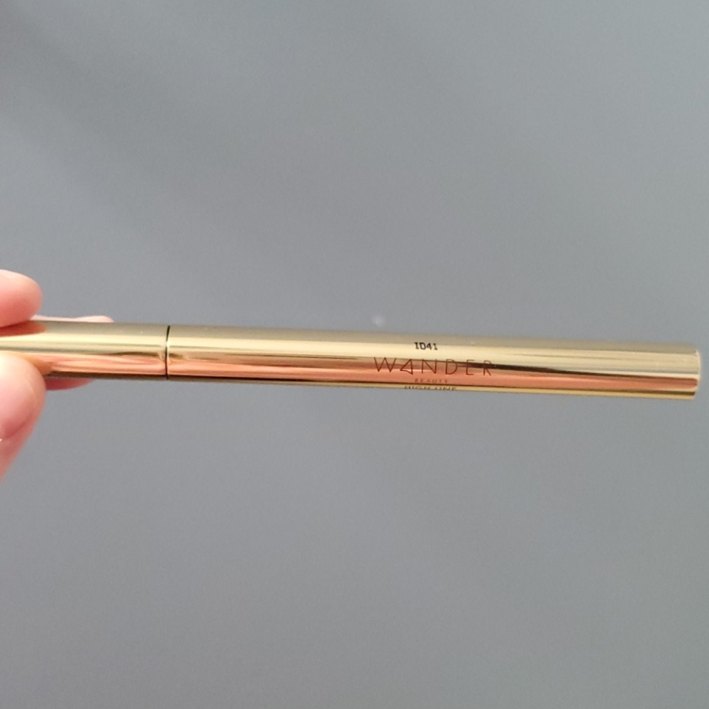Wander Liquid Eyeliner